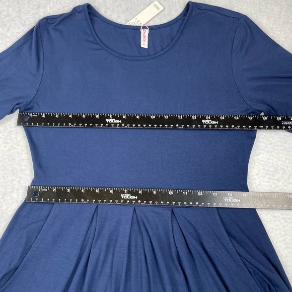 DouBCQ Dress Womens Large Navy Blue Short Sleeve Pockets Pleated Rayon Stretch - Picture 5 of 12